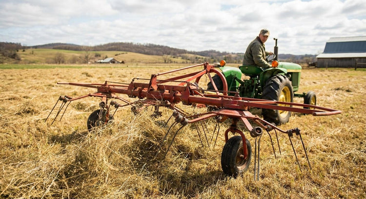 Hay tedders for small-scale hay making