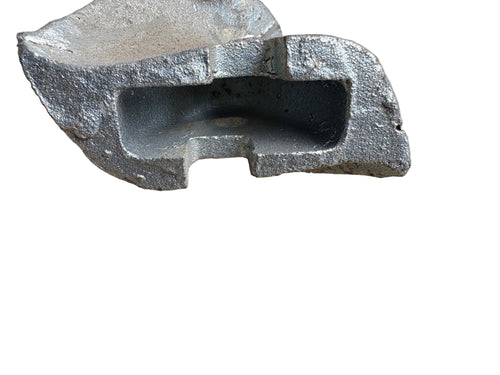 Auger point lead screw fitment from under side