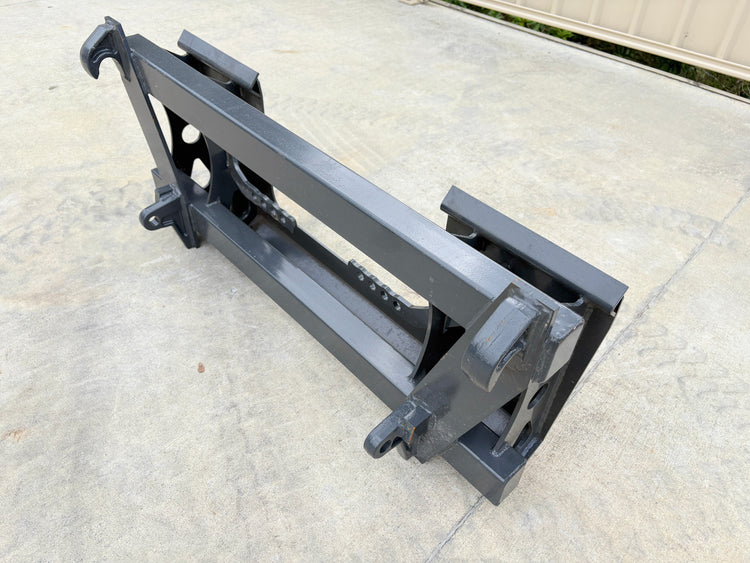 Euro to Skidsteer Hitch adaptor