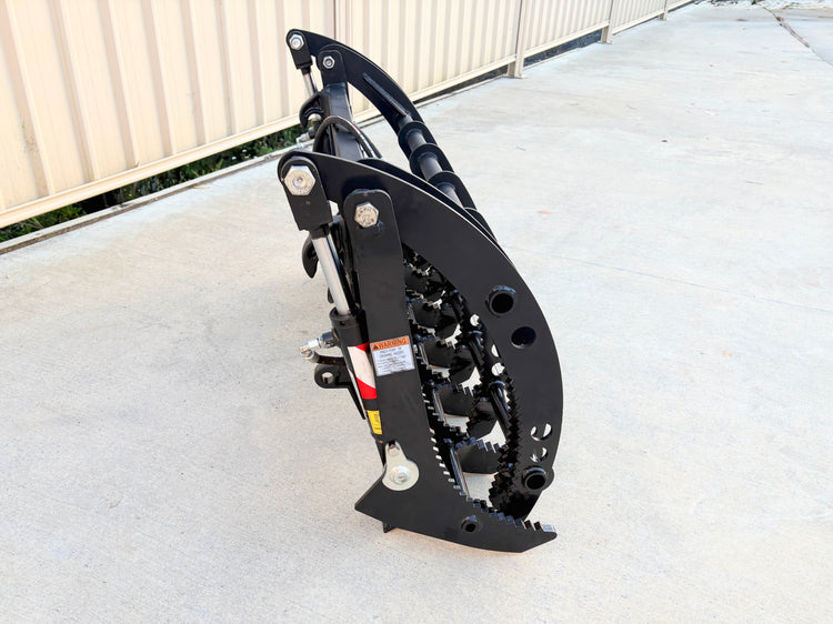 Sierra Compact Grapple — Euro Hitch | 25–45HP