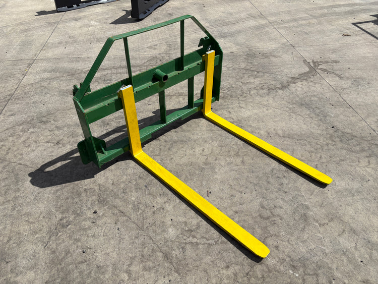 John Deere Pallet forks  OLD STOCK