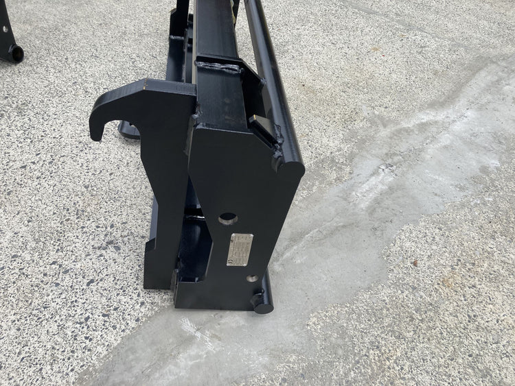 Merlo to Euro Hitch Adaptor