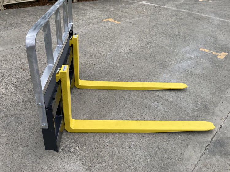 Pallet forks 2500Kg Blank Fitment