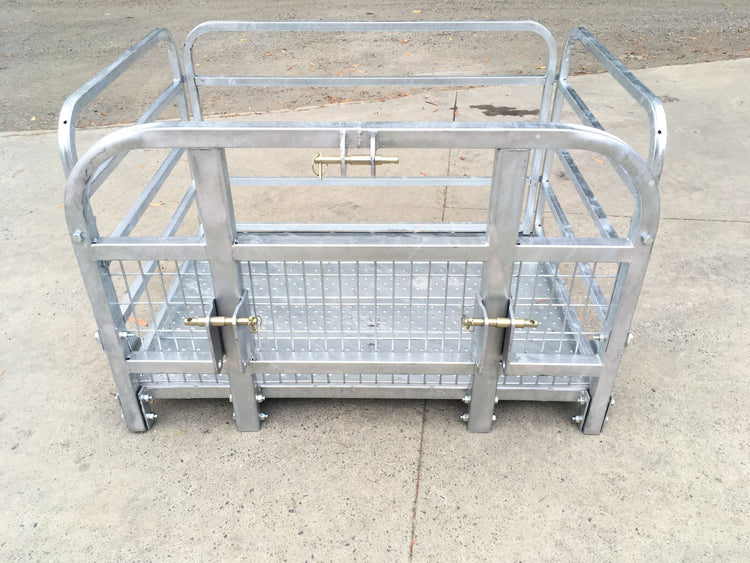 Carry All Transport Tray with cage and Towbar