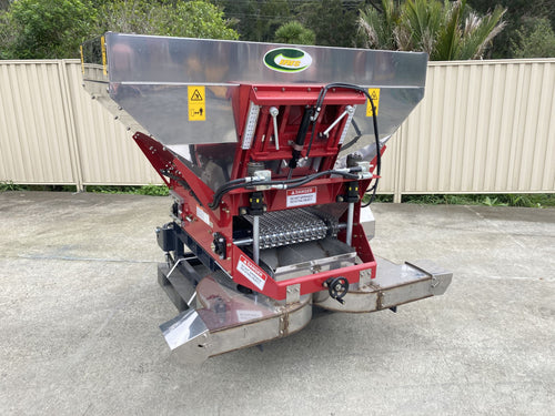 Iris Viking 1500 Spreader with twin Side Dressing attachment