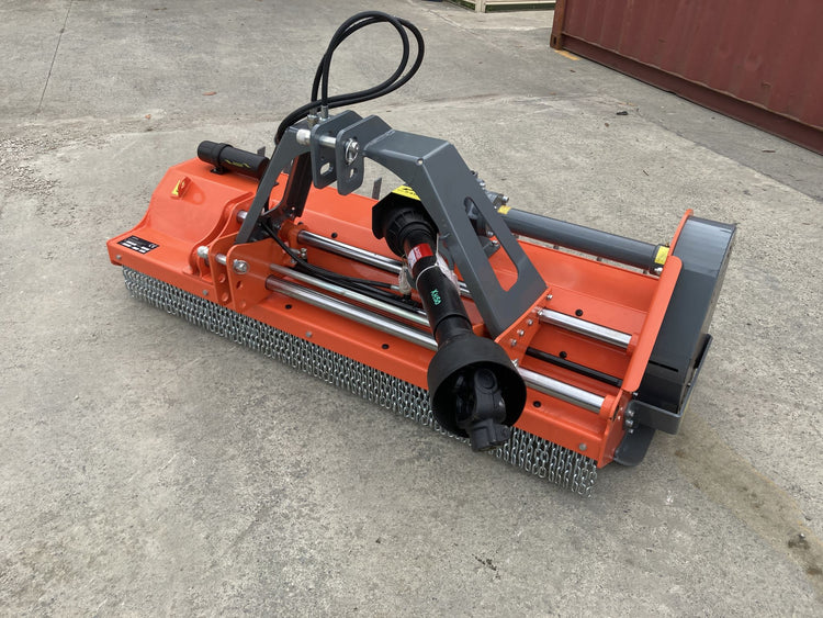 FUSJ 1.8 Flail Mower with Hydraulic Side shift and pruning rakes