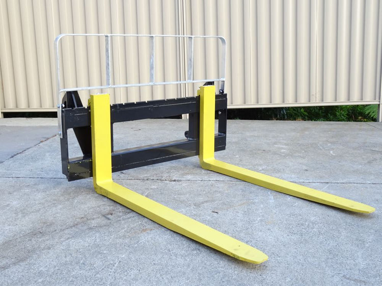 Euro Hitch pallet forks 2500kg