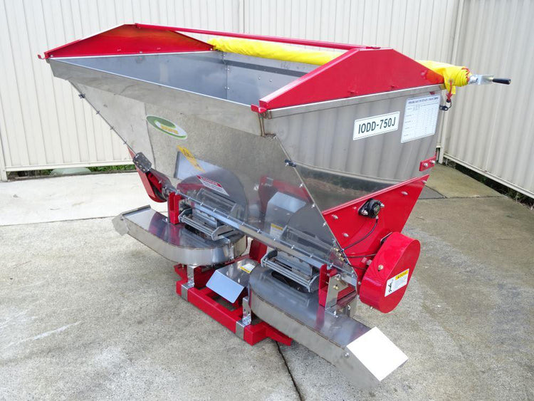 Multi Spreader PTO 970L Twin Side dresser