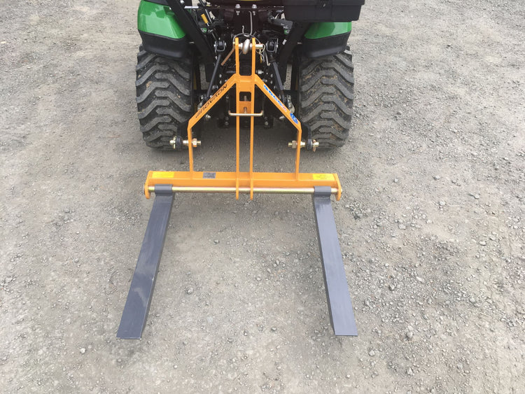 Novaquip 3 pt Adjustable Pallet Forks 300Kg