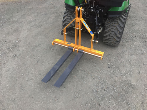 Novaquip 3 pt Adjustable Pallet Forks 300Kg